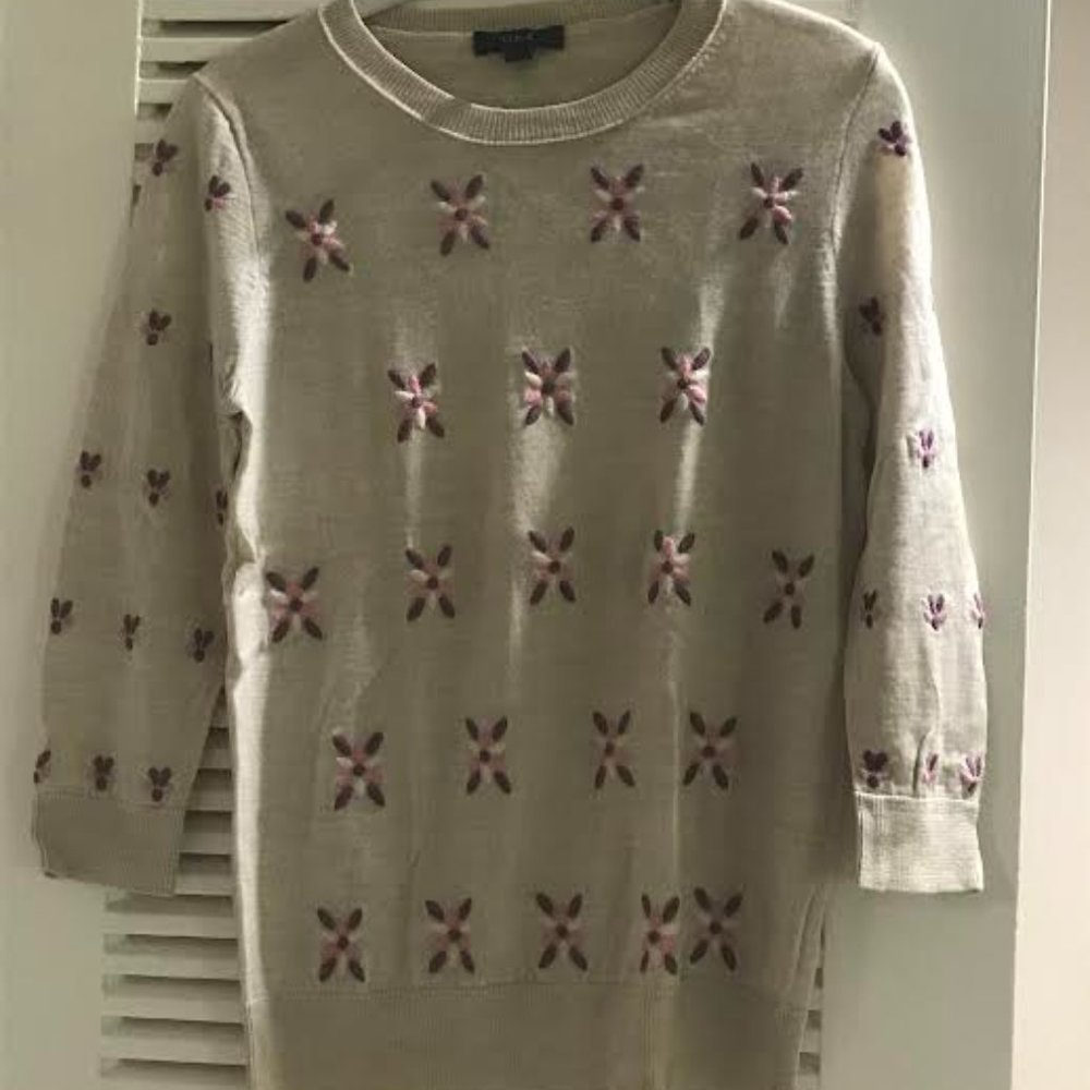 J. crew grey sweater with emroidered flowers